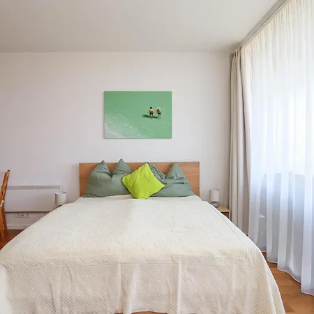 Appartement Bl Lakeside With Pool, Medencés Apartman, Privát Partszakasszal Balatonlelle